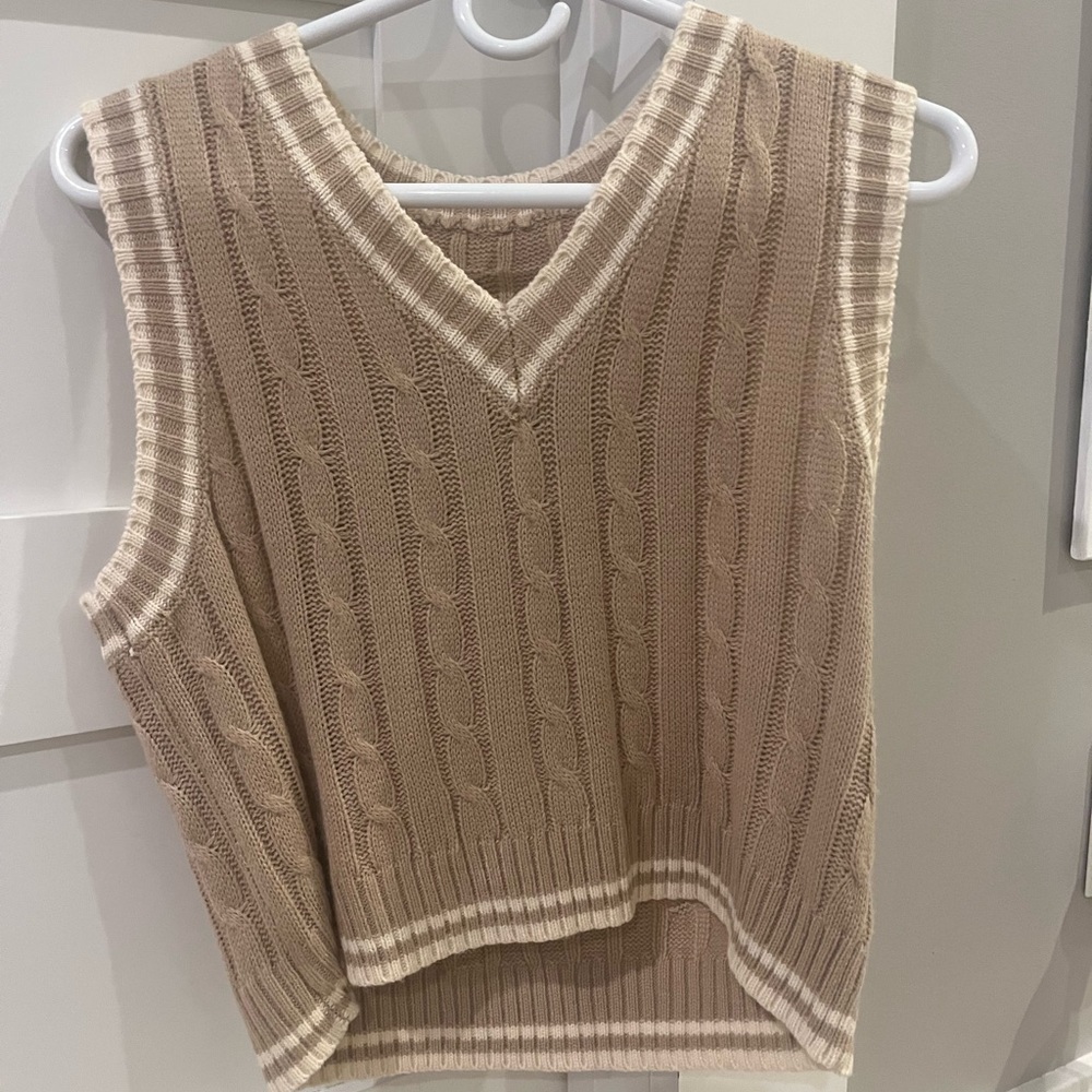 sweater vest